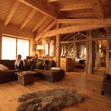 פפארוורפן Chalet Laerchenzipf מראה חיצוני תמונה